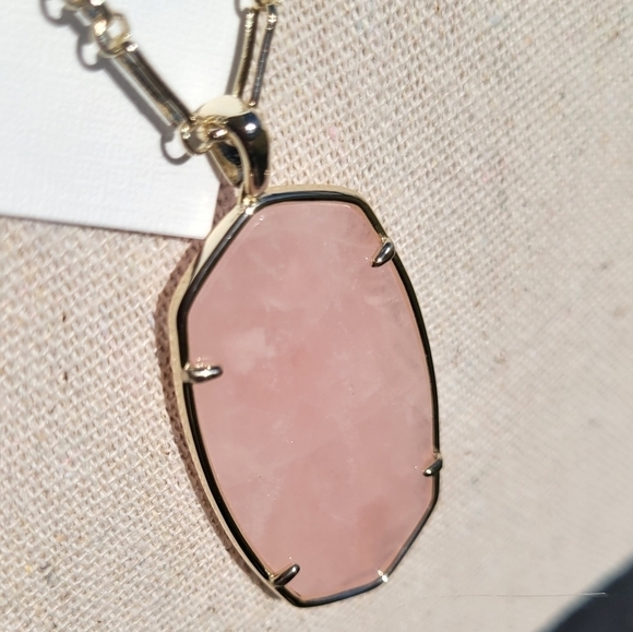 Kendra Scott Reid Long Pendant Necklace in Rose Quartz NWOT - Picture 3 of 6